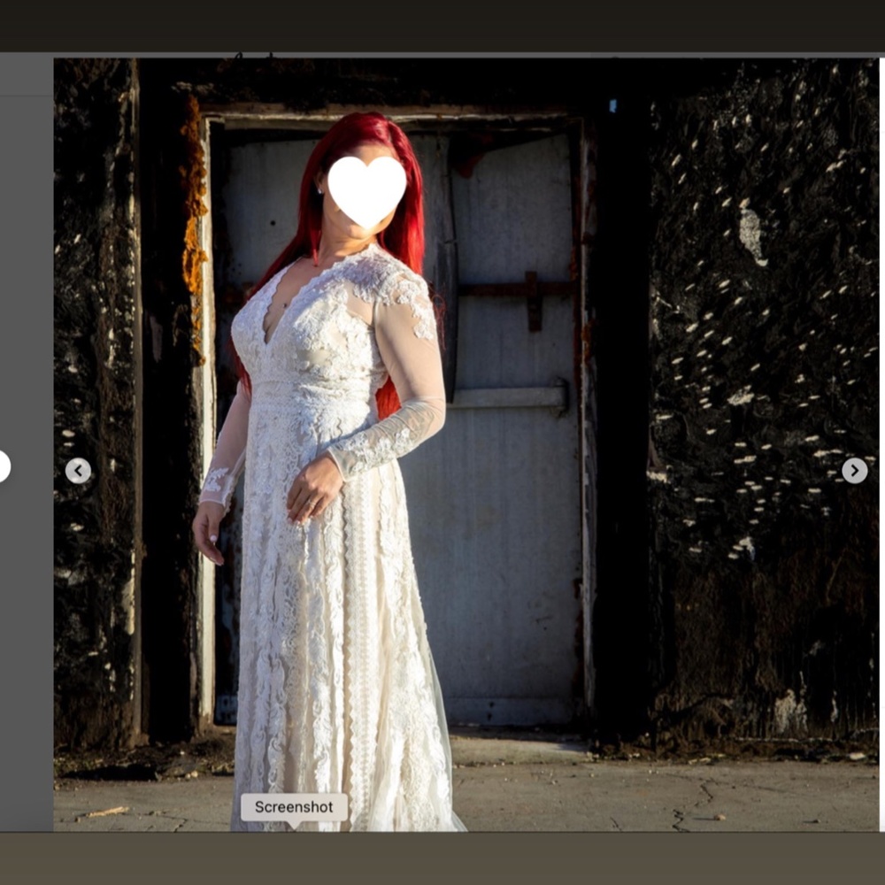 Wedding Dress/ Blush / size 8